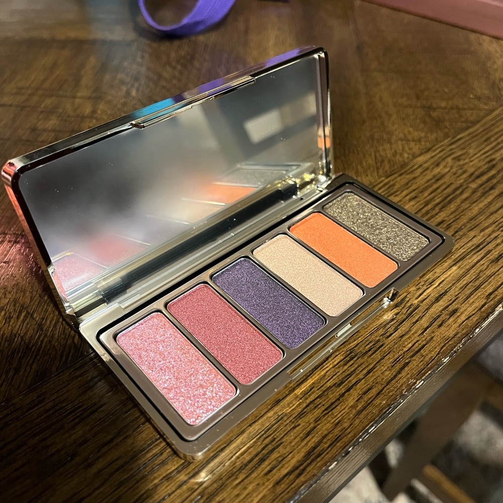 Brand New Rare Beauty Magnetic Spirit Eyeshadow Palette